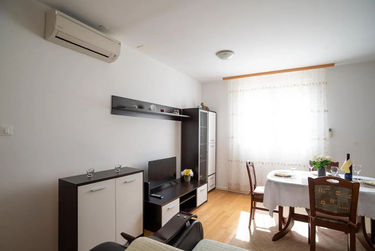 Apartment Suncica Split